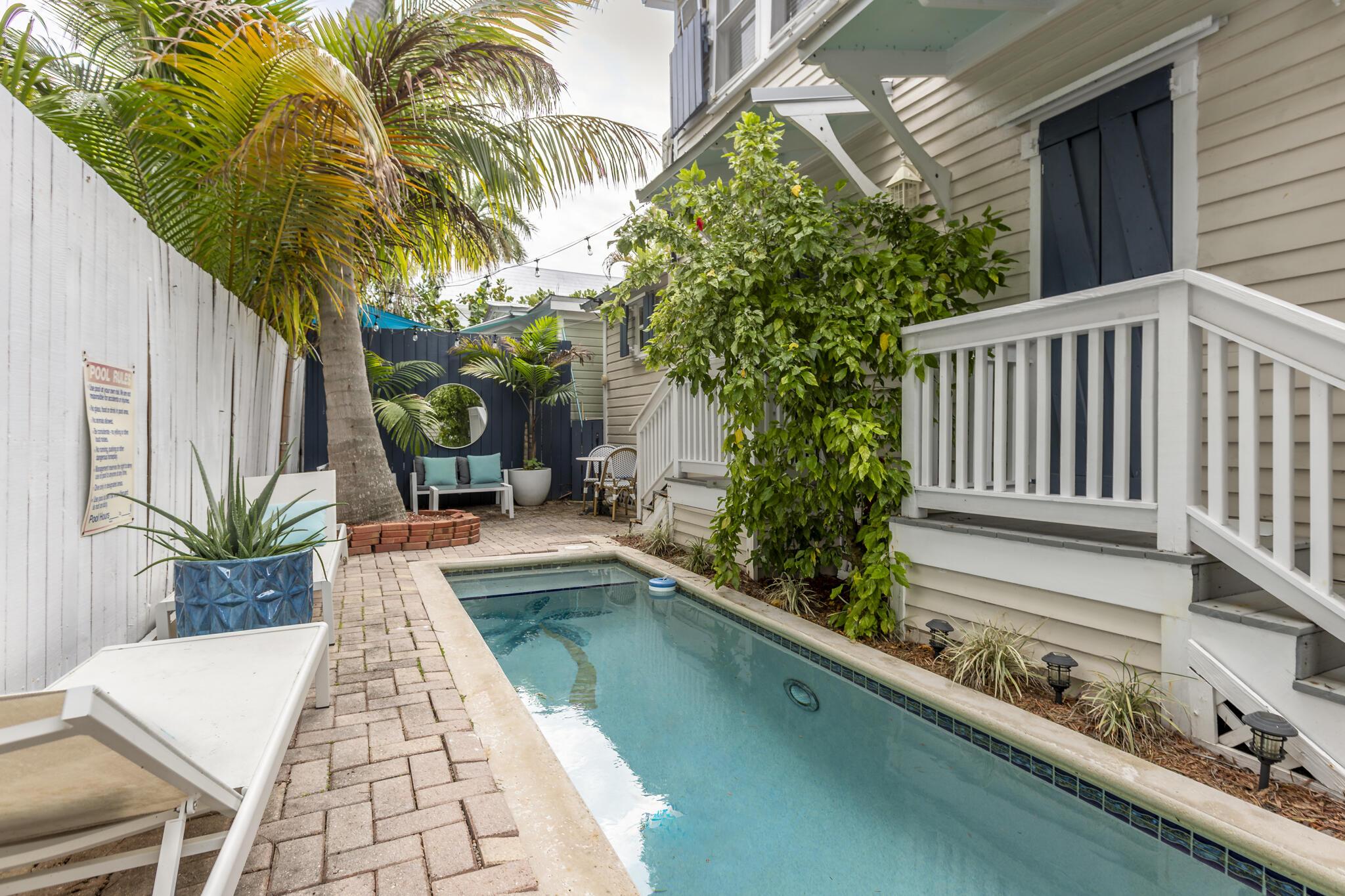 Image 4: 815 Pearl Unit 2 Large--21