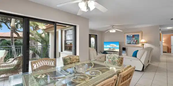 Image 4: virtual-tour-361374-mls-high-res-image-8