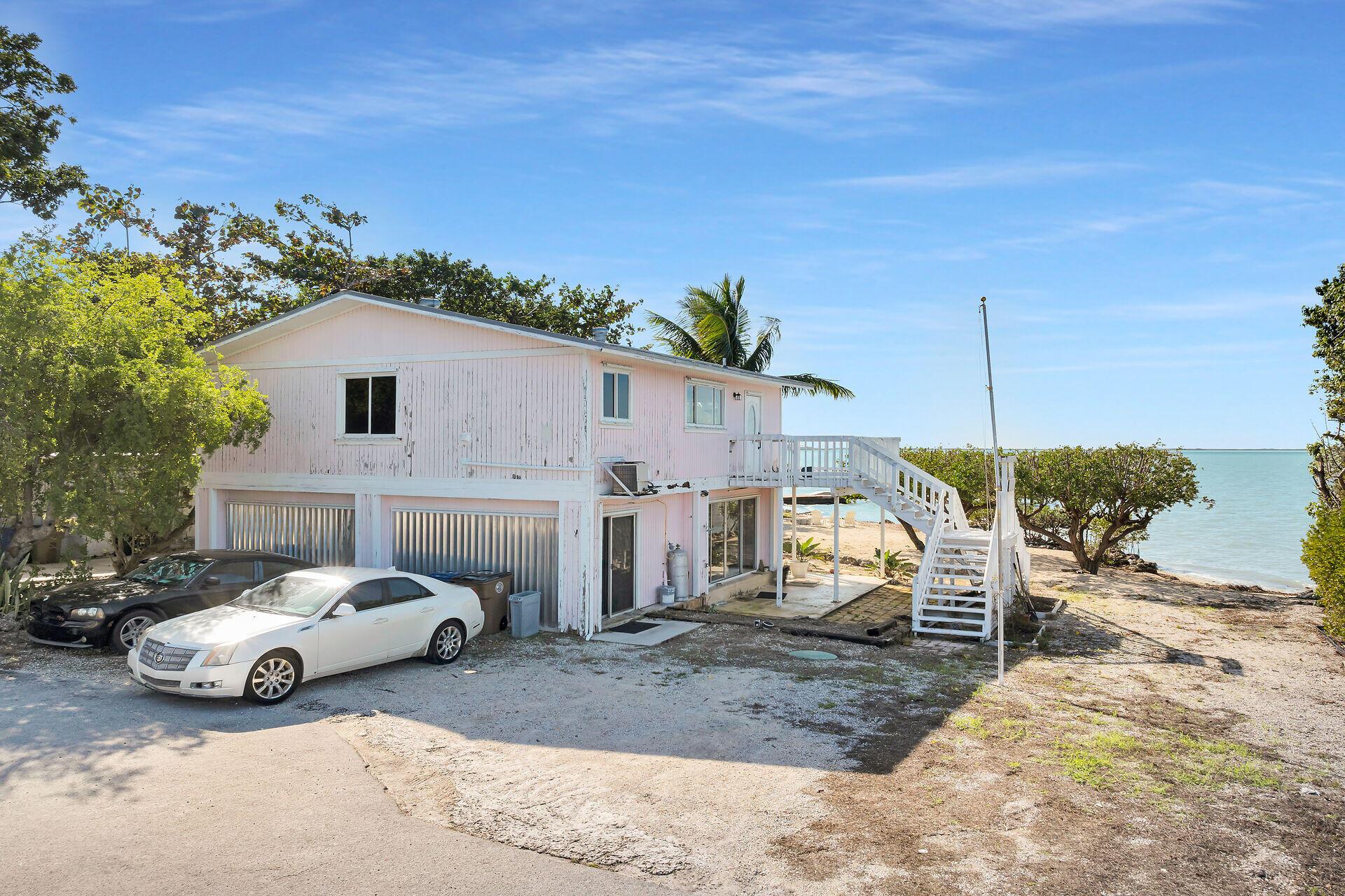 Image 2: virtual-tour-361456-mls-high-res-image-0