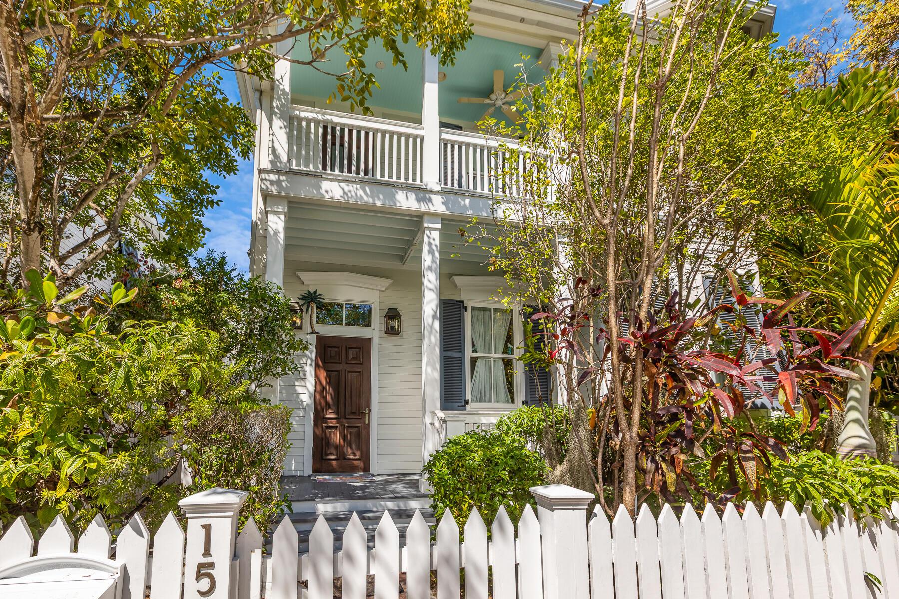 Image 2: 1513 PINE ST WEB-2