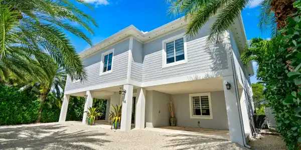 145 Venetian Drive