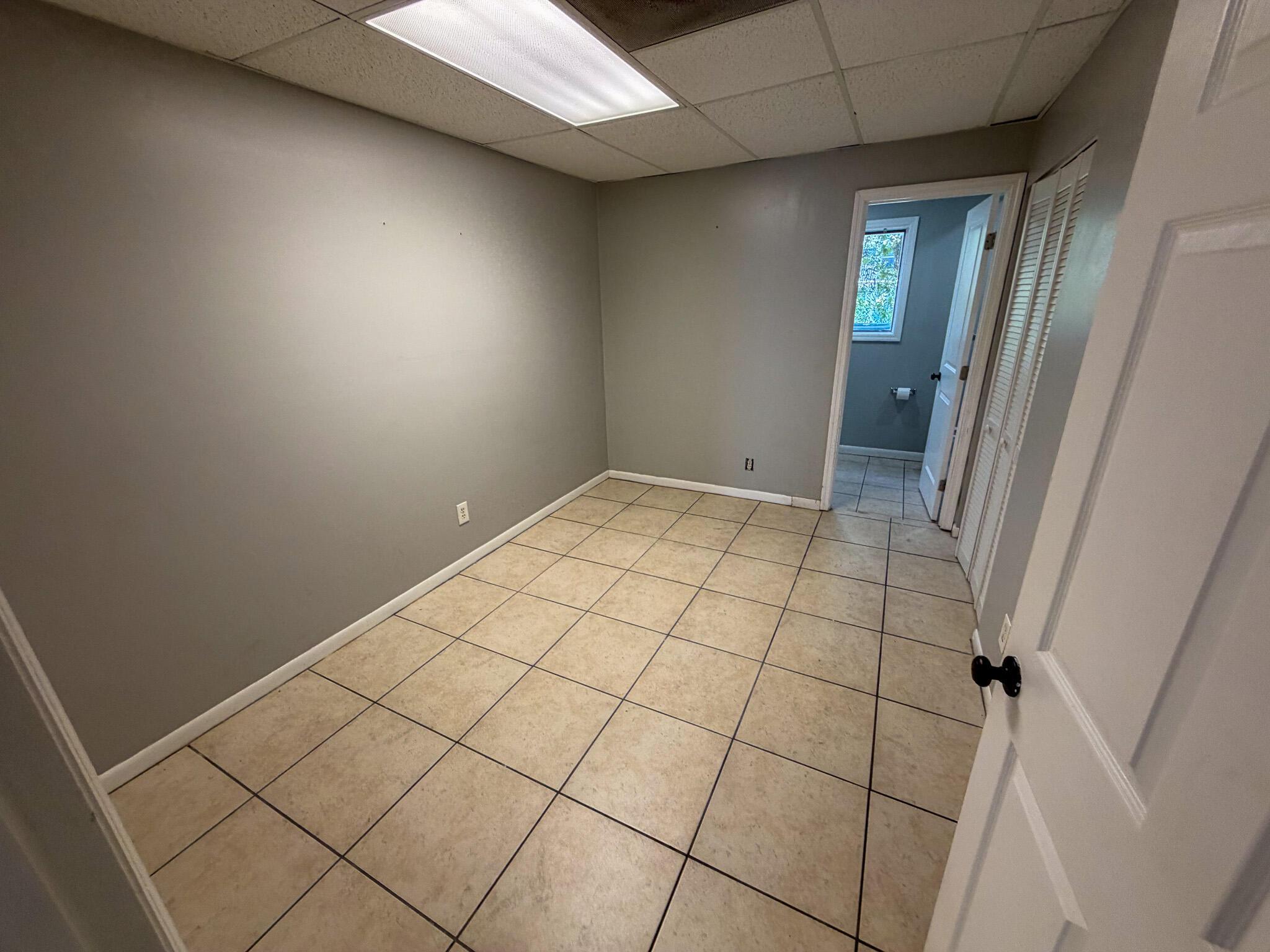 Image 4: Unit 13A