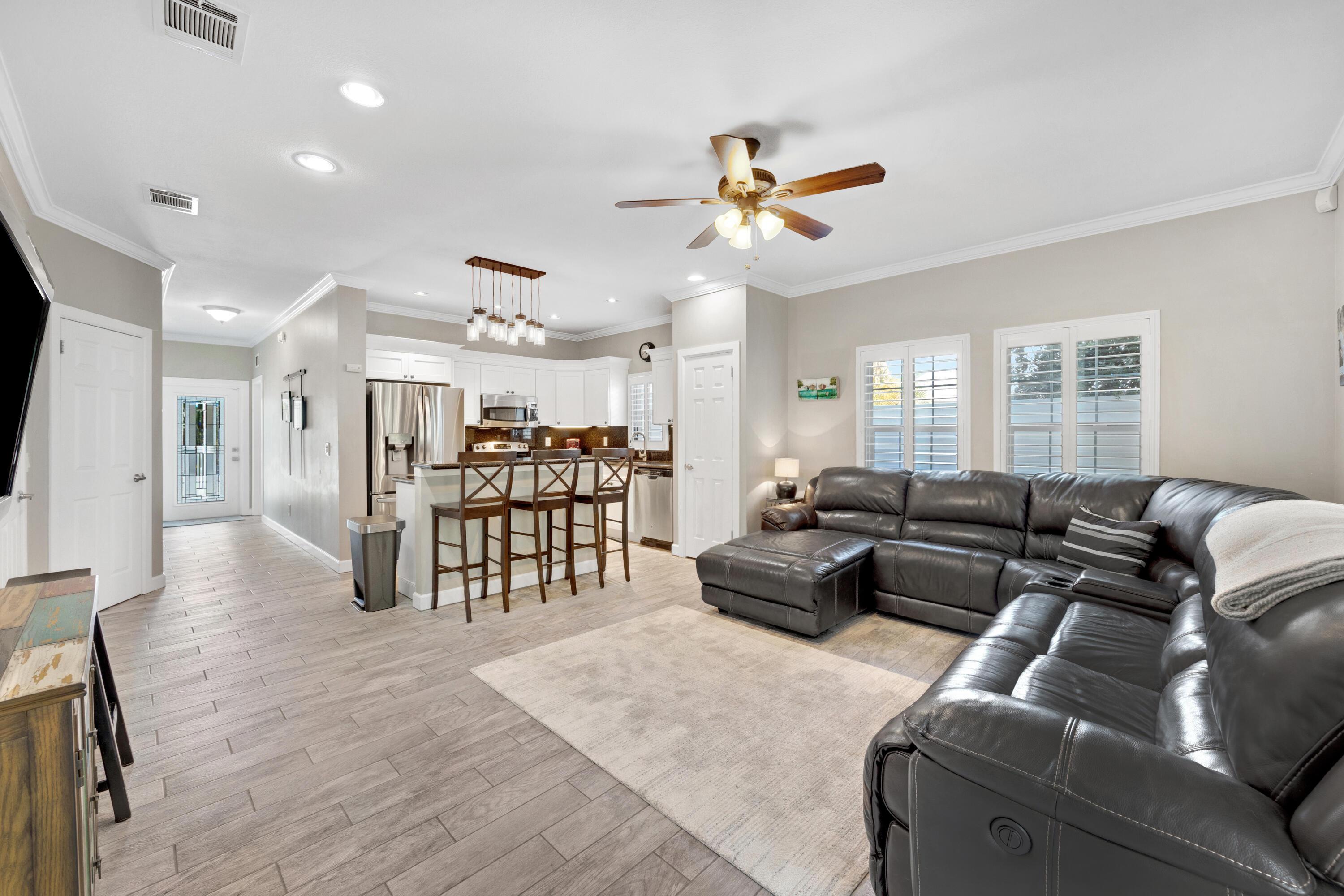 Image 3: Open Living and Kitchen