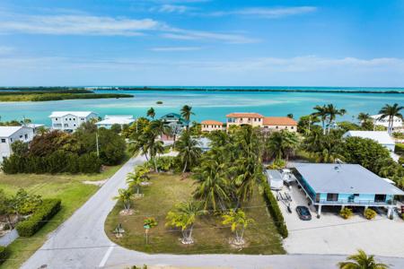 223 Schooner Lane