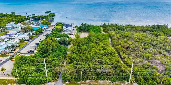 58876 Overseas Highway