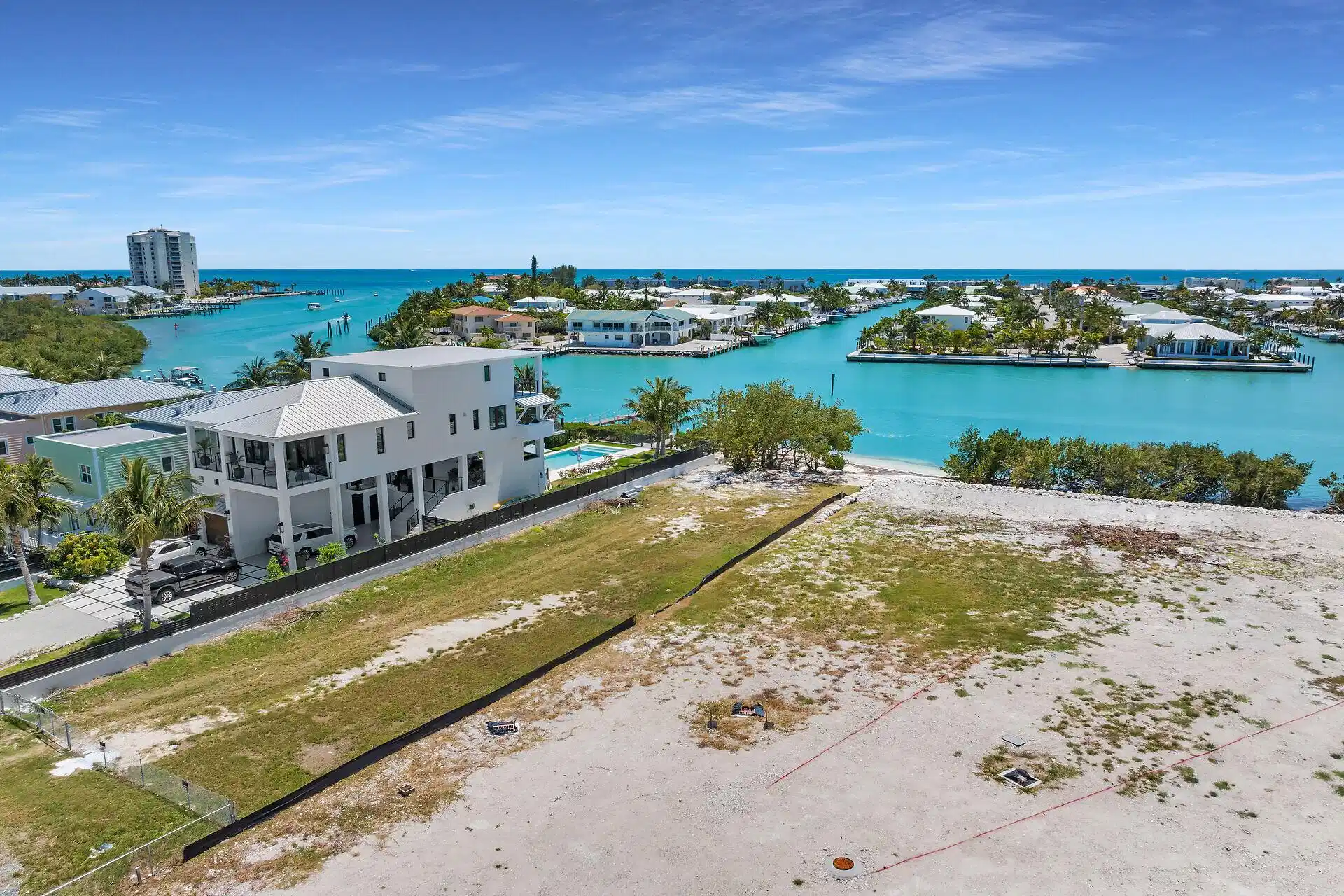 Image 1: virtual-tour-355319-mls-high-res-image-1
