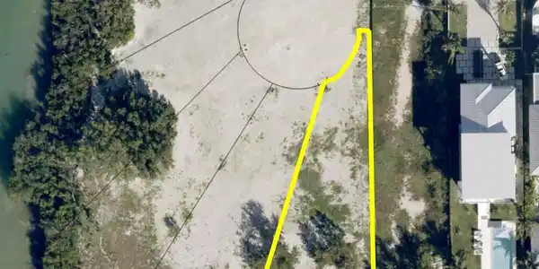 Image 3: Aerial Lot Lines 246