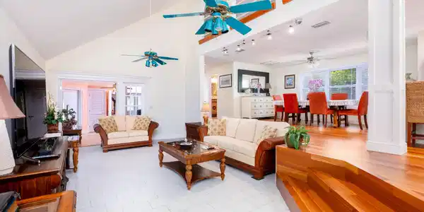 106 Gardenia Avenue