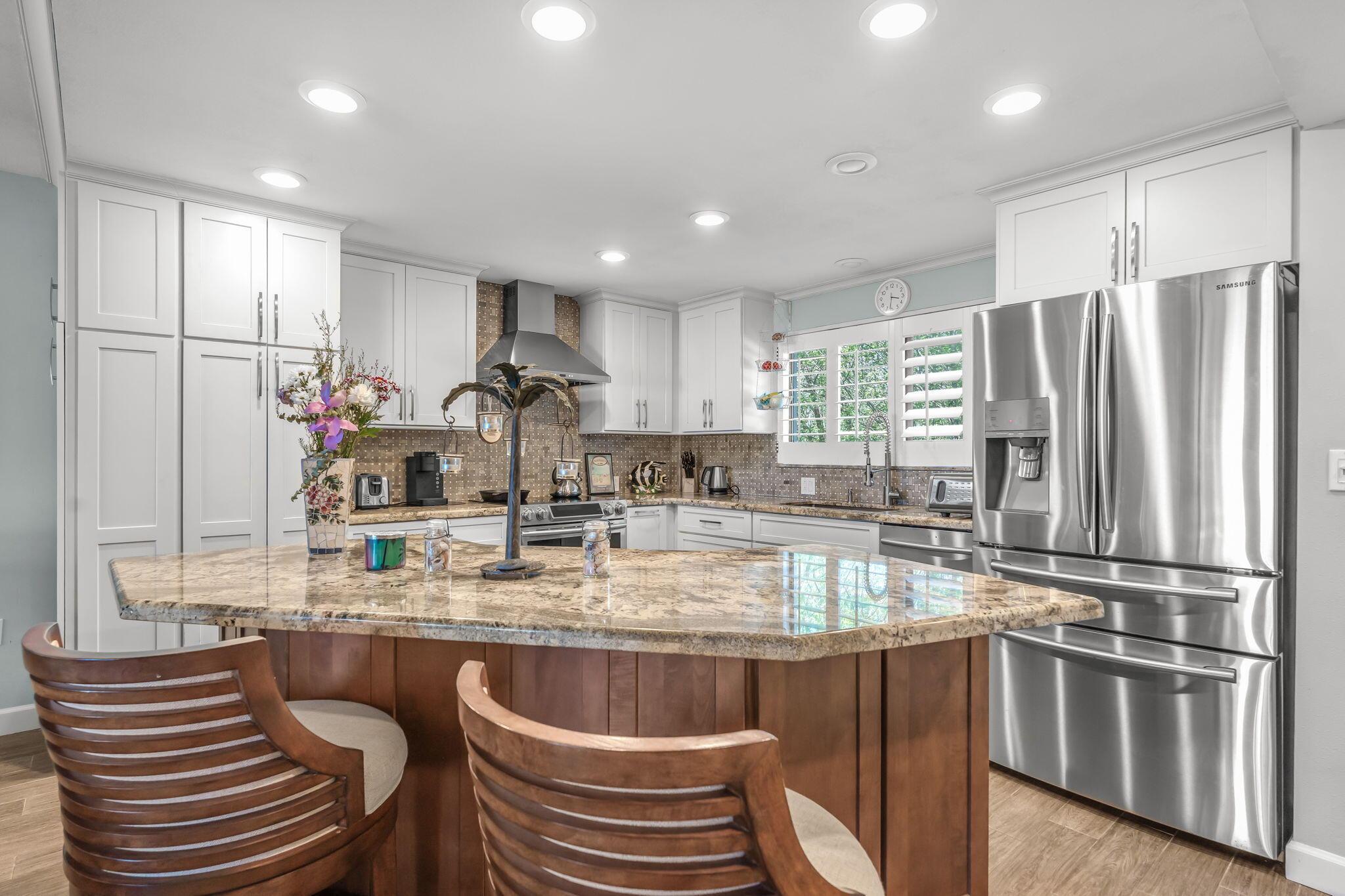 Image 2: 5-web-or-mls-209Sanctuarydr-21