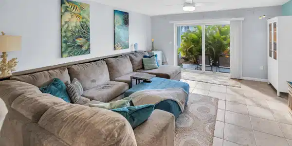 Image 2: Living Area
