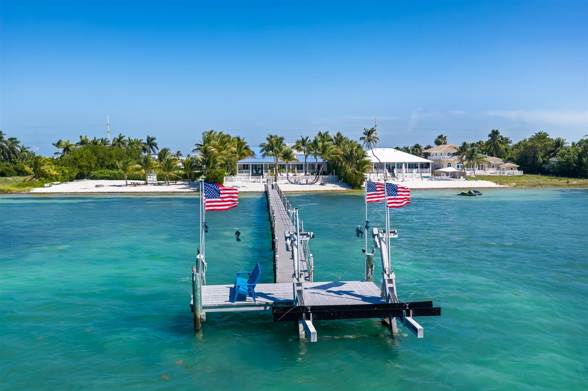 Image 2: a-65760-Overseas-dock