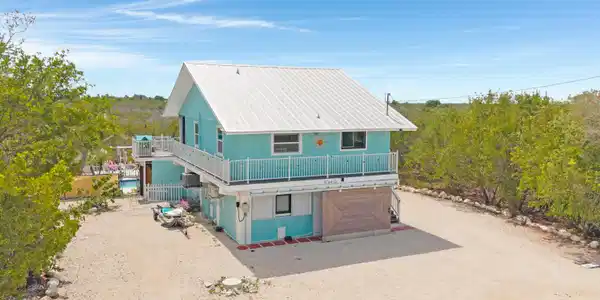 Image 3: DJI_20260513033152_0364_D