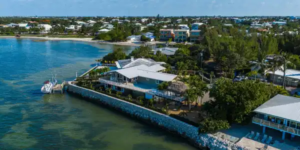 Image 3: 006-DJI_20260507092155_0033_D-HDR