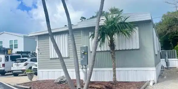 6099 Overseas Highway