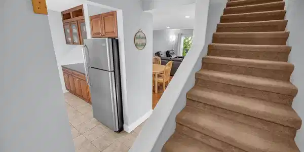 Image 3: Stairs