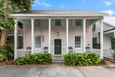 516 Elizabeth Street