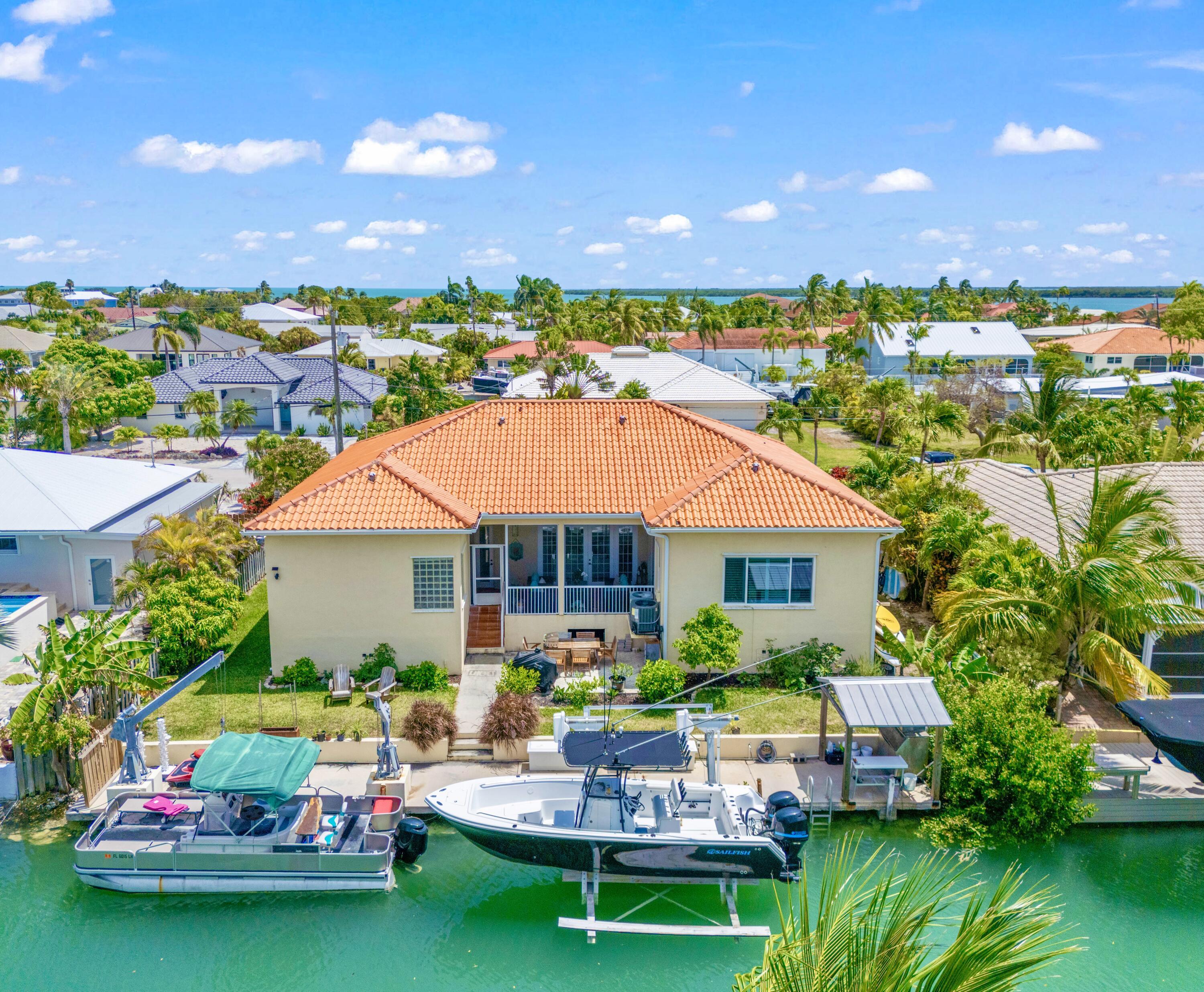 Image 3: DJI FC3582 8064x6048_000087