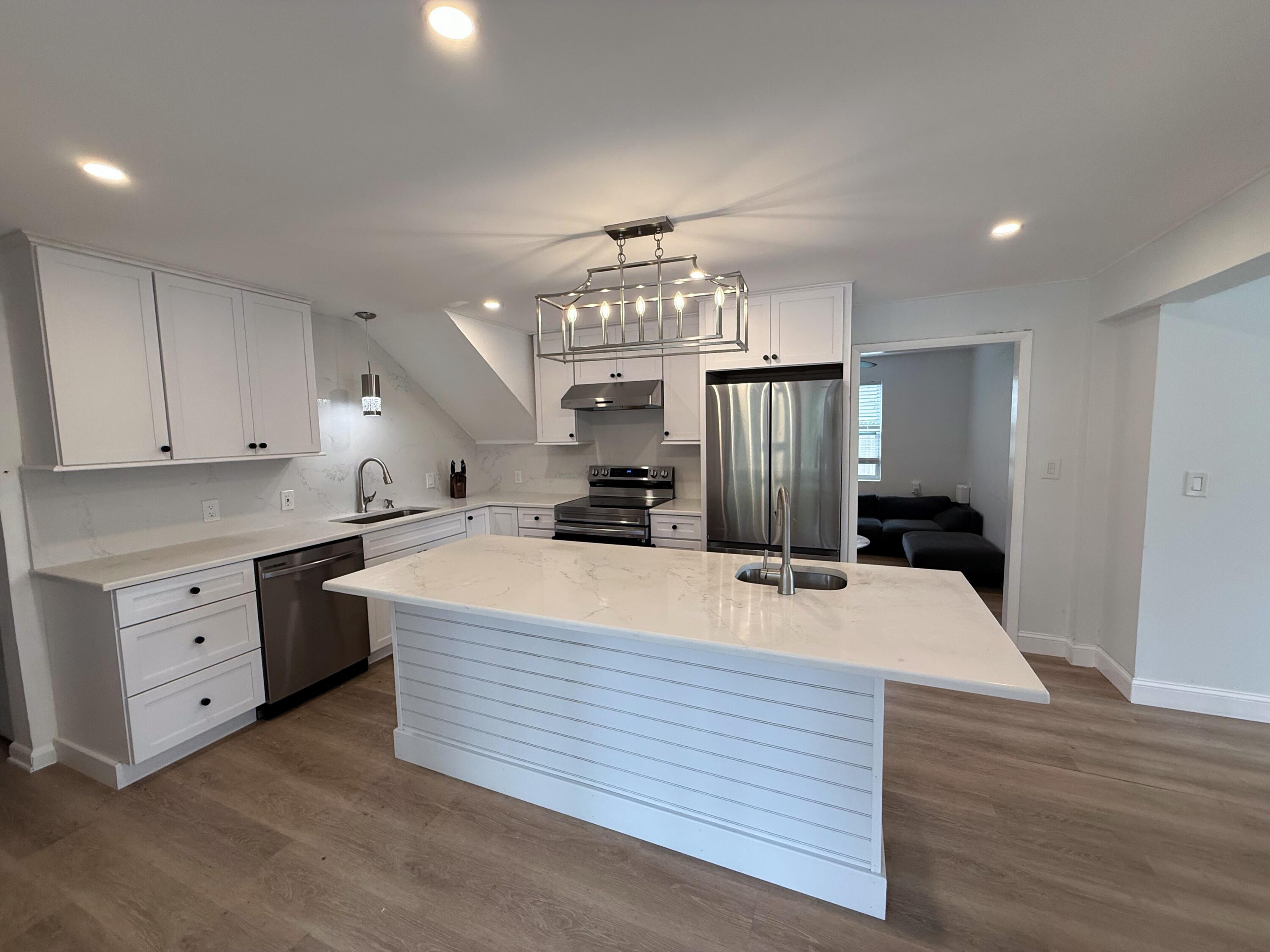 Image 4: 277 Peachtree Avenue, Marathon 3305020.H