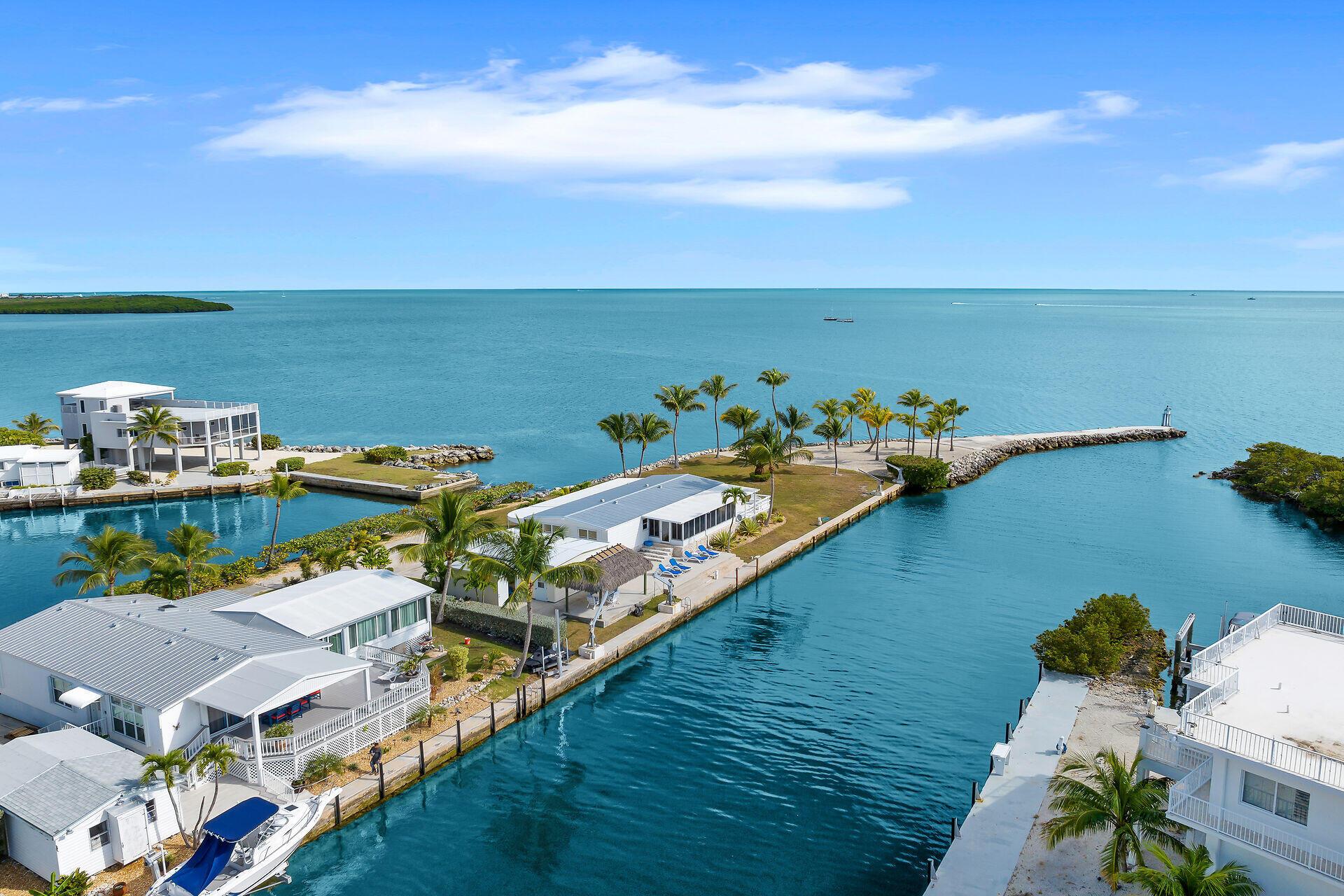 Image 3: 211' concrete dock