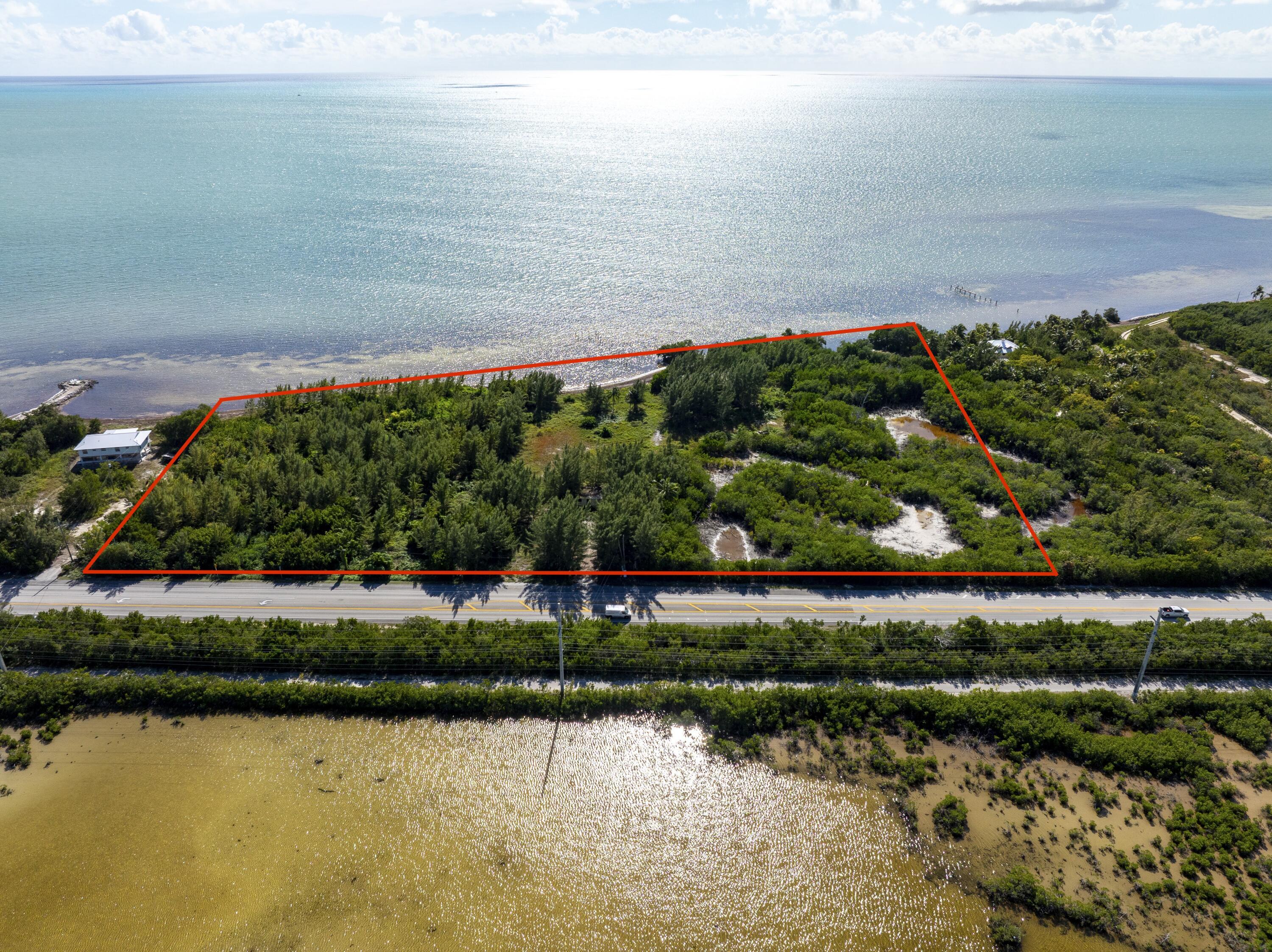 Image 2: 57468 Overseas Highway, Marathon, FL-10