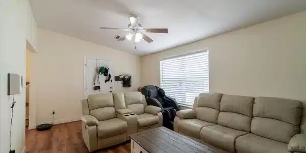Image 3: Living room from hallway