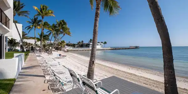 601 W Ocean Drive