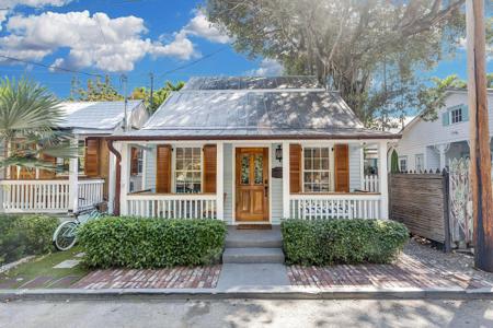 1120 Stump Lane