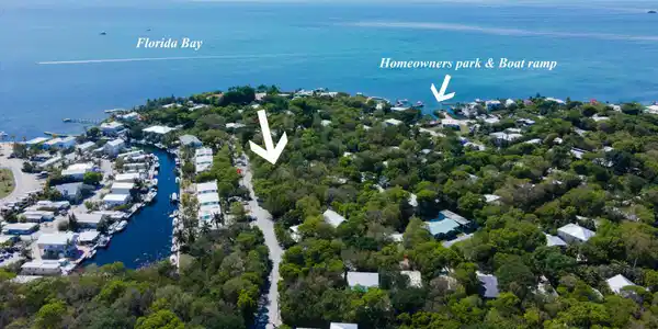 Image 2: 156 Monroe Drive