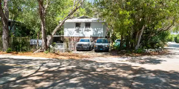 Image 4: 156 Monroe Drive