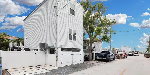 Image 3: virtual-tour-363850-mls-high-res-image-3