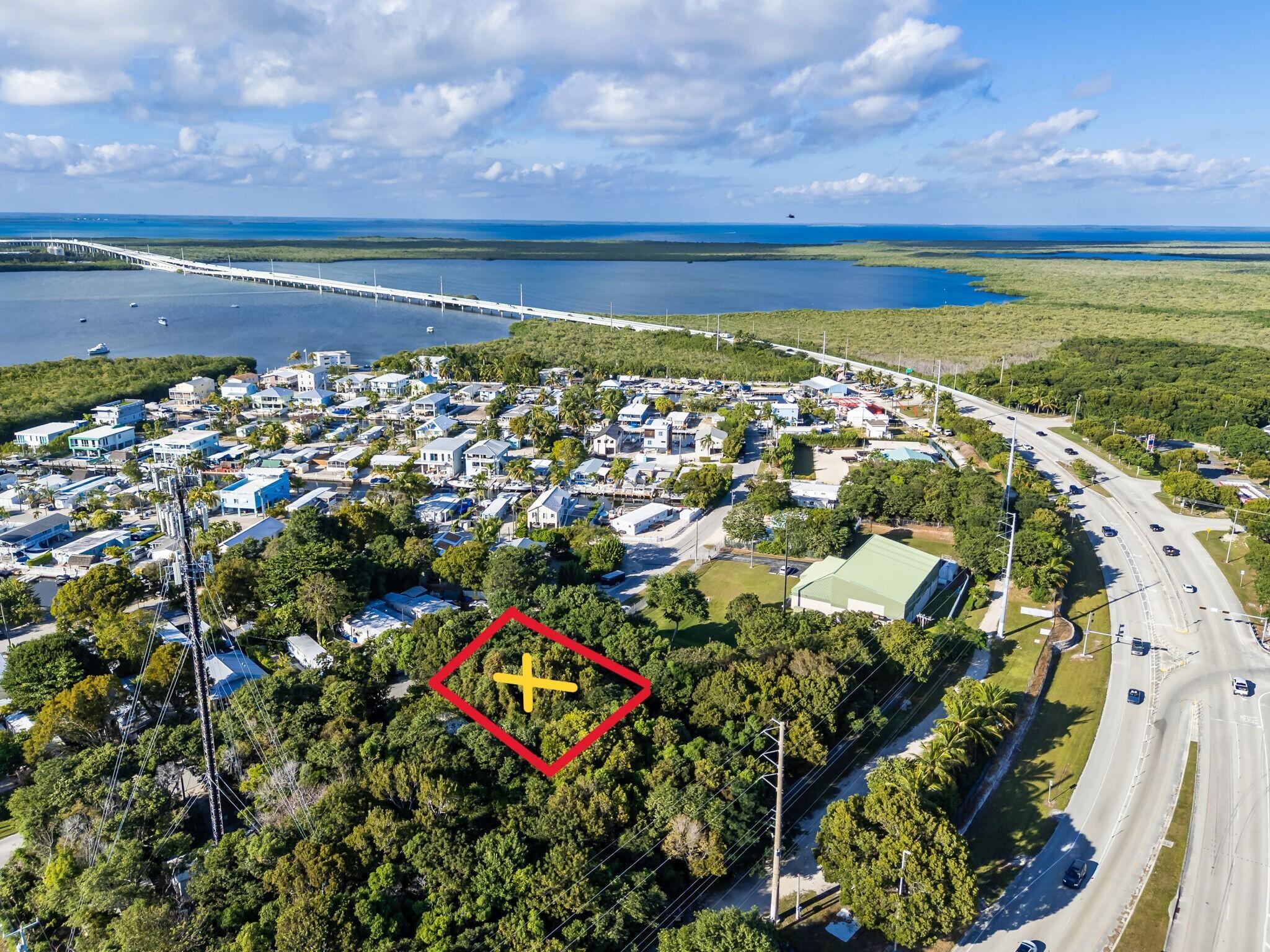Image 1: Lot 21 - Outline