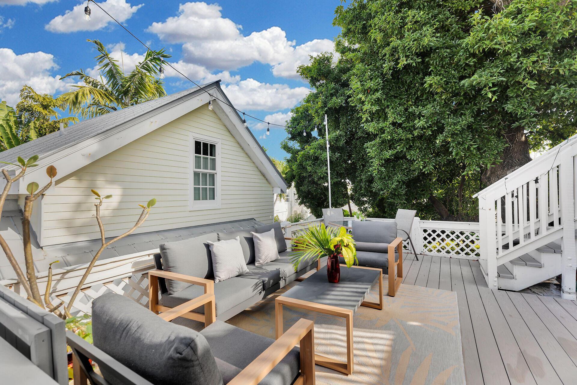 Image 2: virtual-tour-361069-02