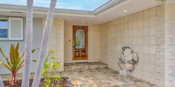 Image 4: 44-web-or-mls-2919 Sombrero Blvd - High