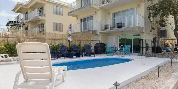 315 E Ocean Drive