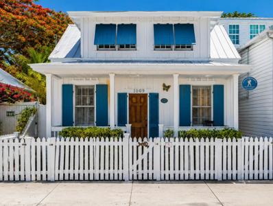 1009 Whitehead Street
