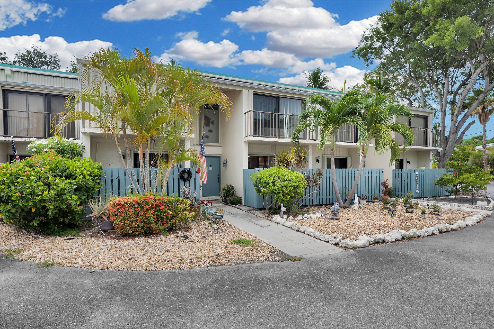 Image 2: virtual-tour-364520-mls-high-res-image-0