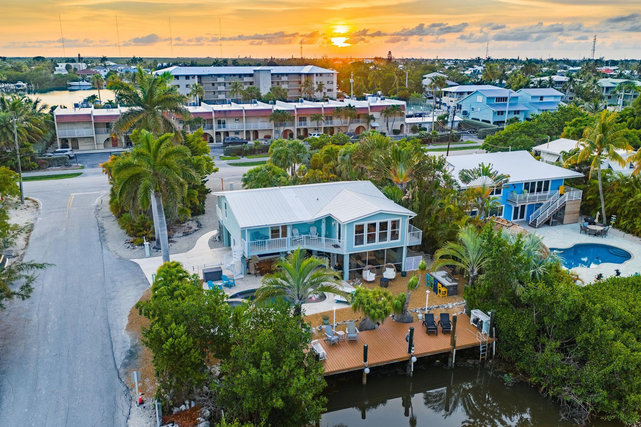 Image 2: 540 Sombrero Beach Rd