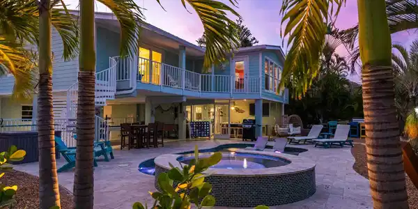 Image 3: 540 Sombrero Beach Rd