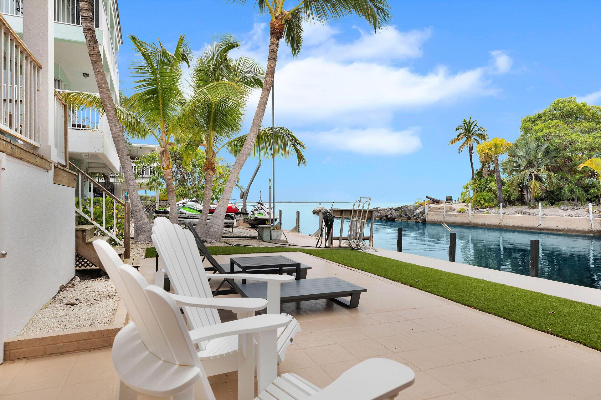 Image 2: virtual-tour-364519-mls-high-res-image-4