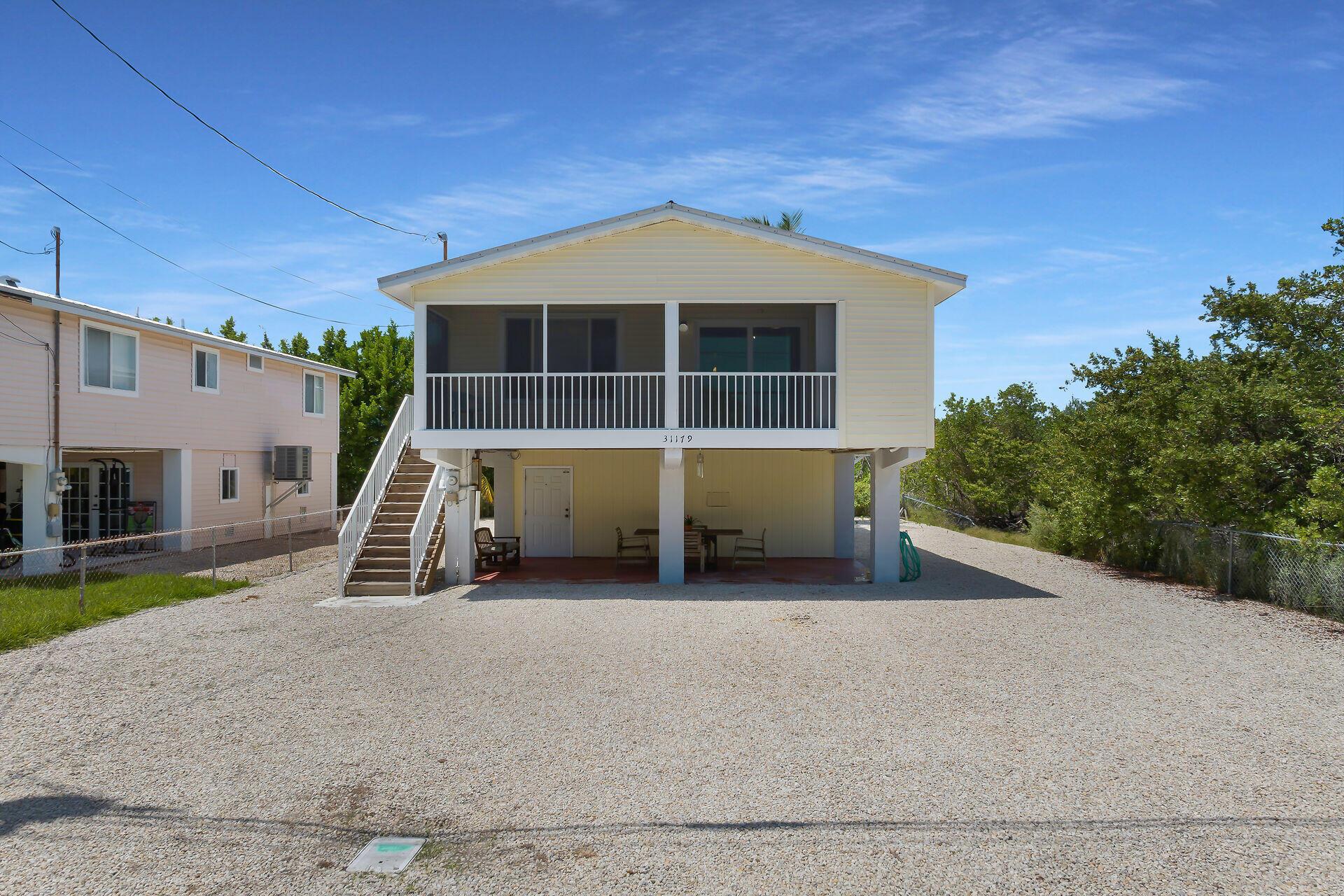 Image 2: virtual-tour-364547-mls-high-res-image-3