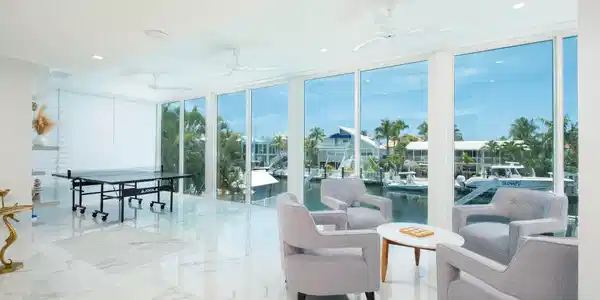 Image 2: Floor to ceiling windows!
