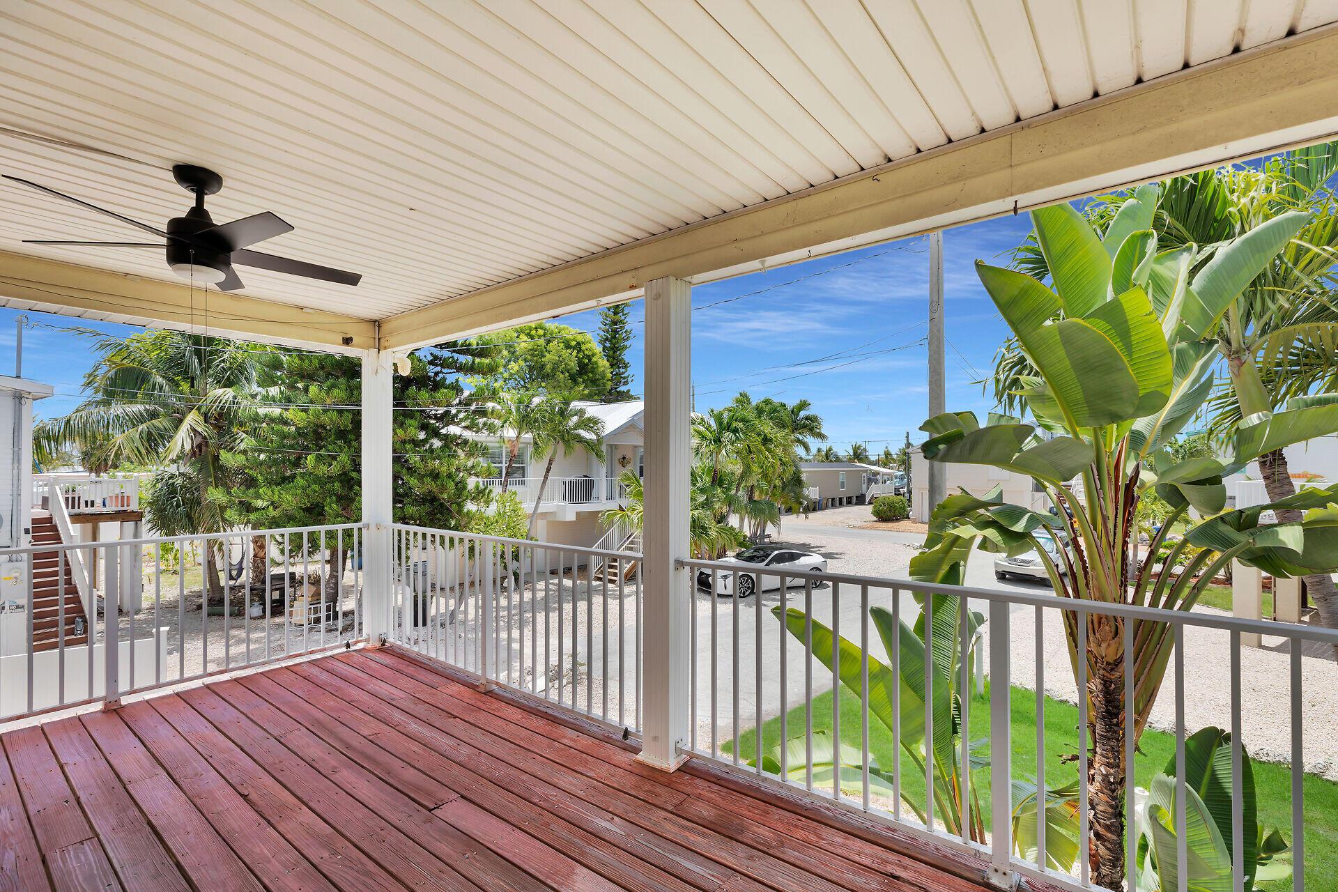 Image 3: Covered Porch