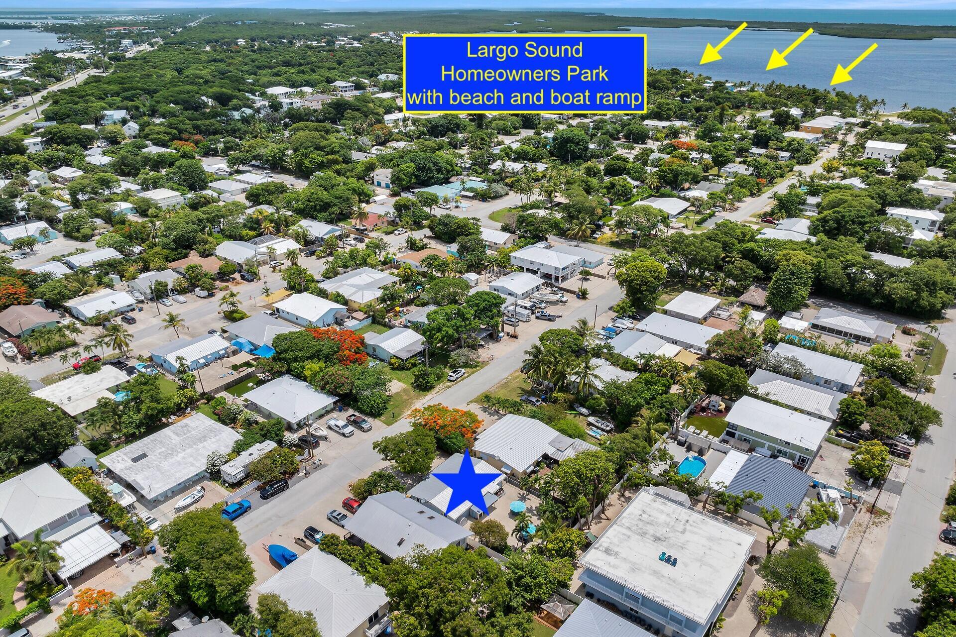 Image 2: 19 SE Marlin Ave