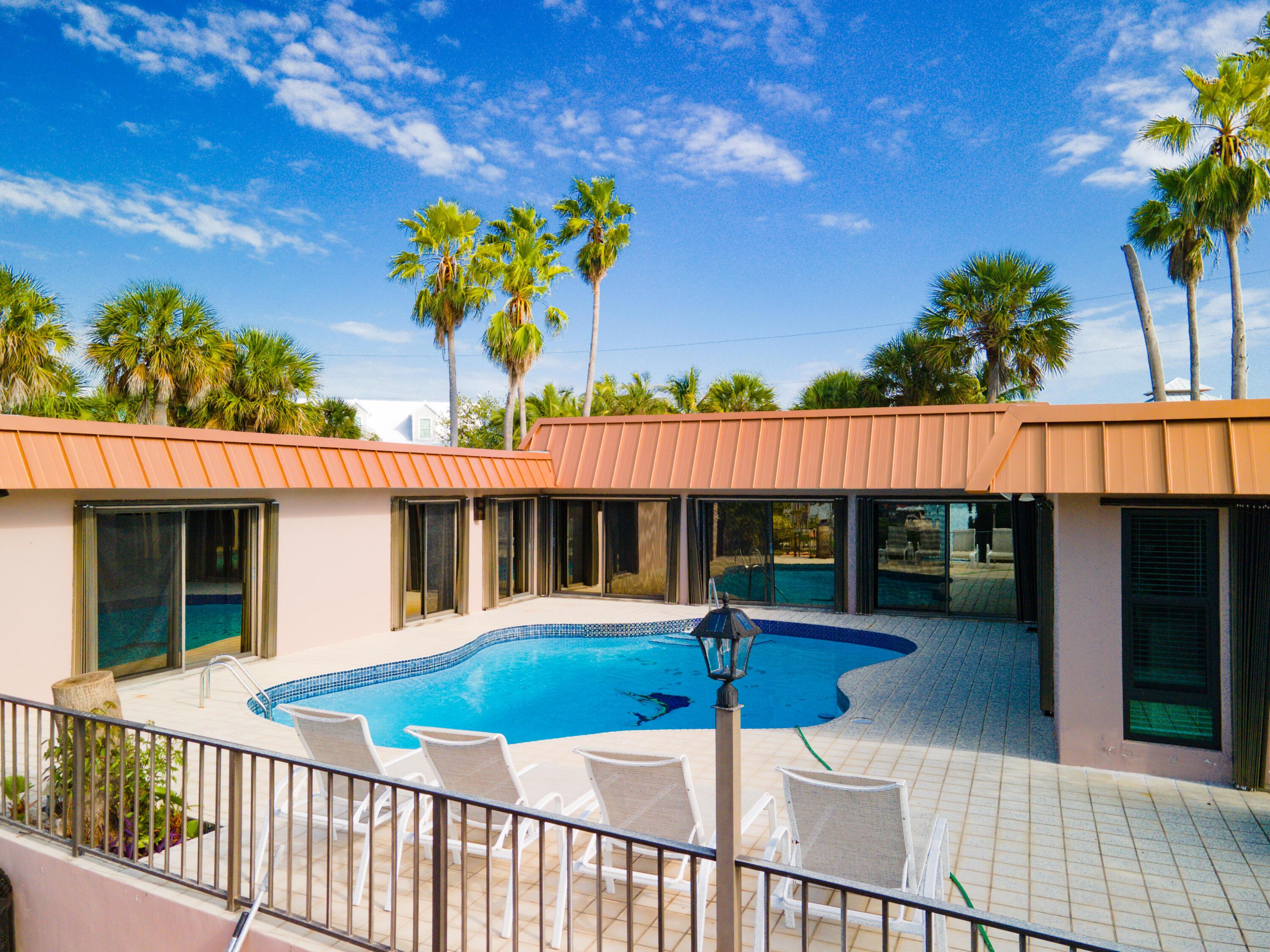 Image 2: Canal Front Home with Pool and Gulf Acce