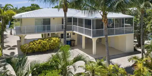 219 Schooner Lane