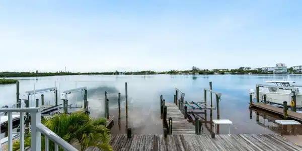 46 Sadowski Causeway