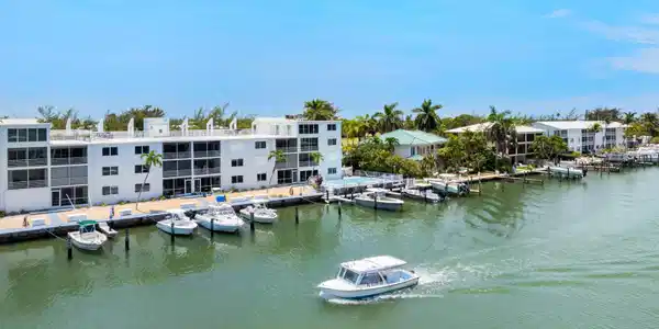 1115 Sombrero Boulevard