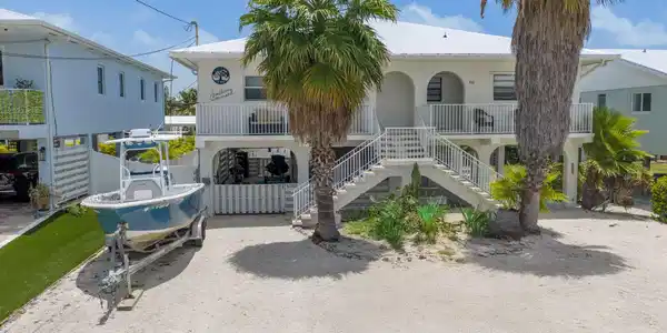 Image 2: 310 3rd St.