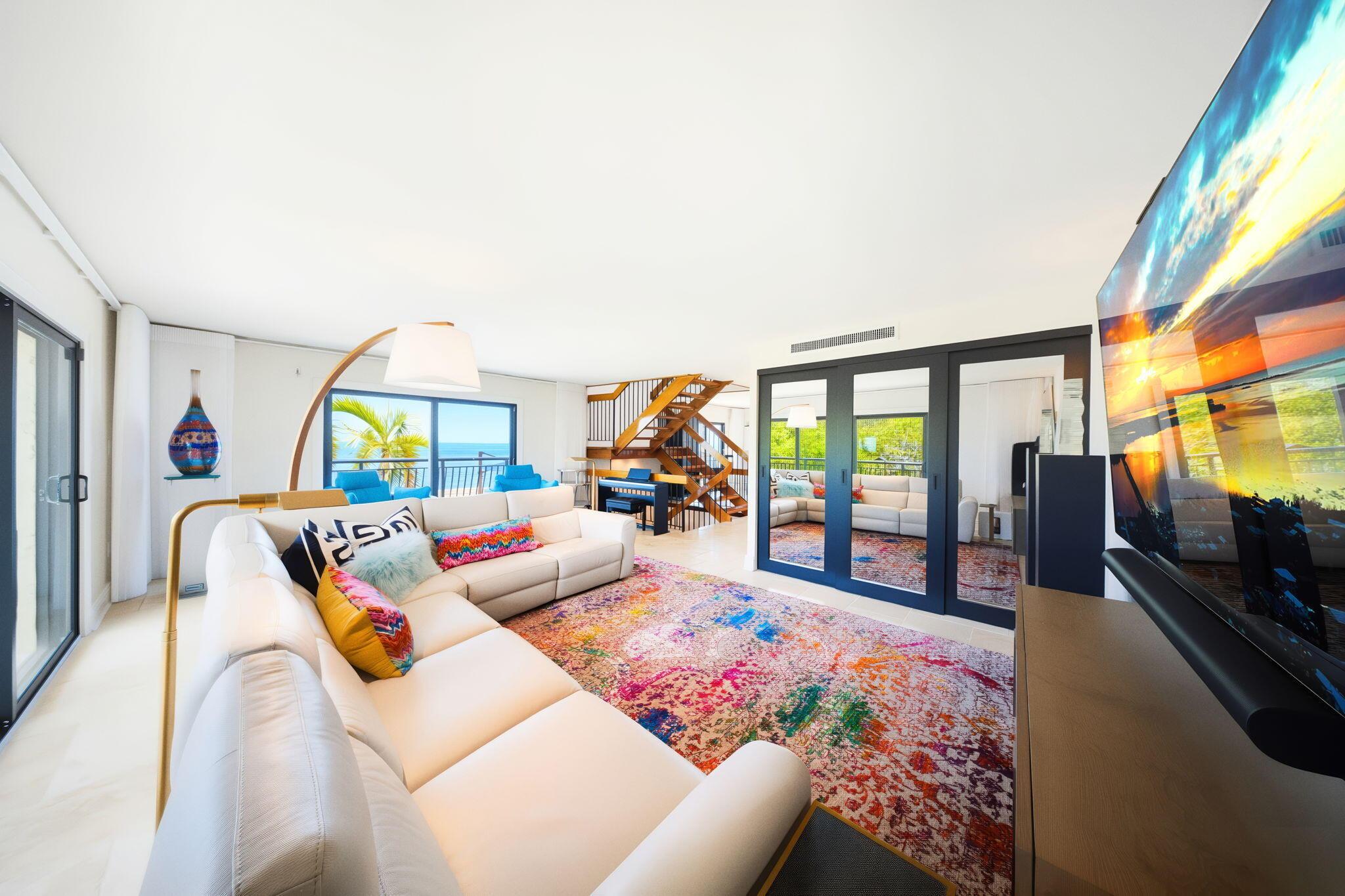 Image 3: Living Room 1