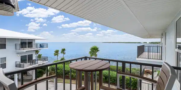 12690 Overseas Highway